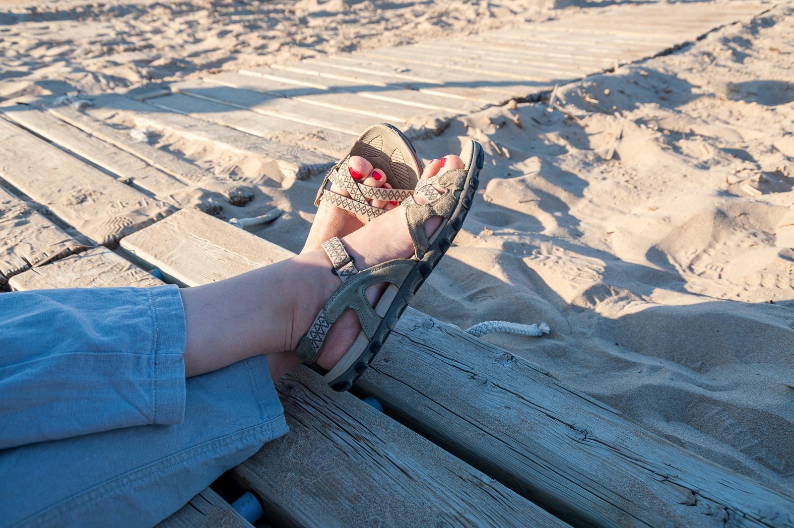 Sandalen im Sommer – Geruch und Reinigung von Sandalen