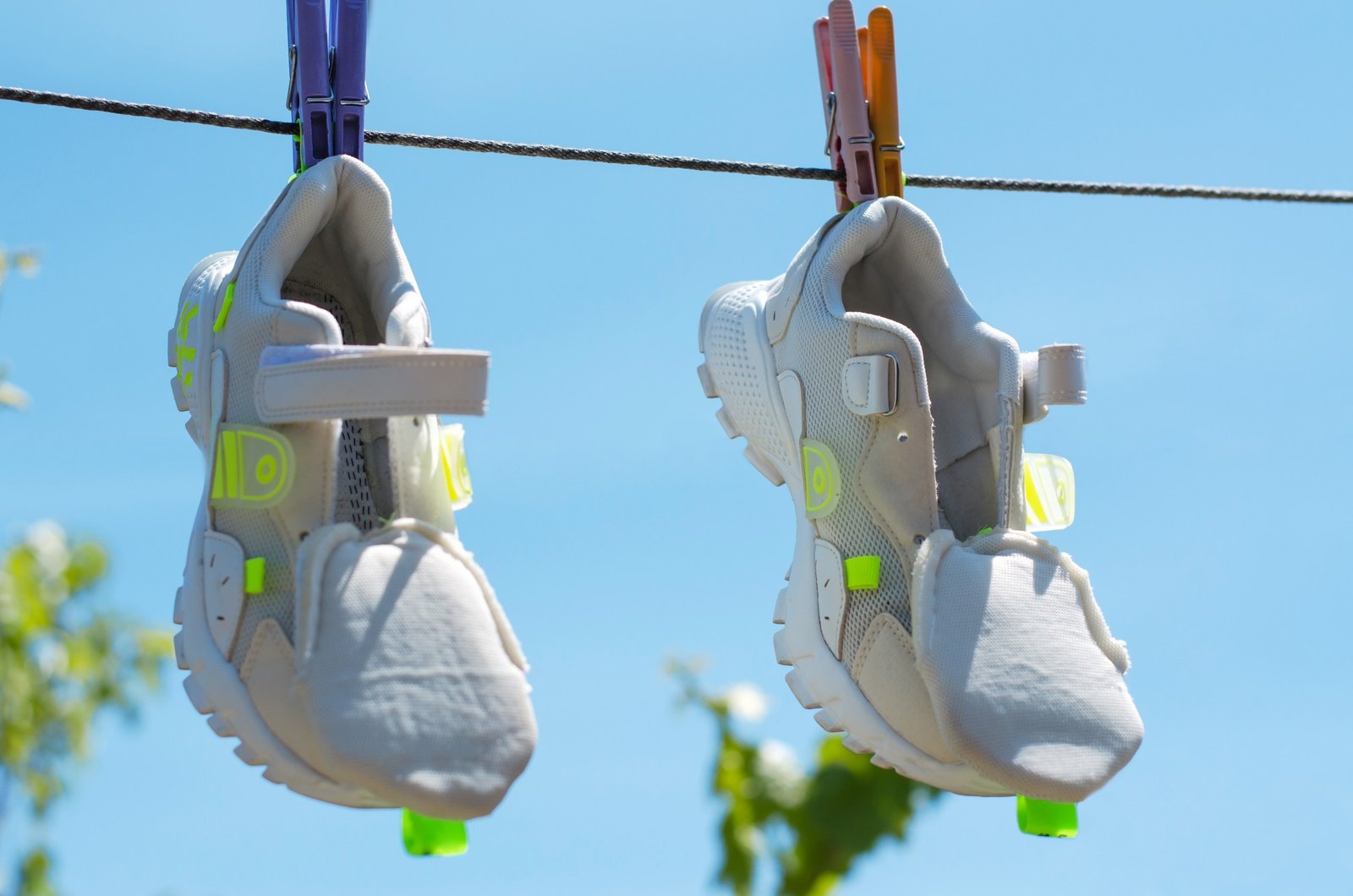 Schuhe an der frischen Luft – richtig lüften gegen Schuhgeruch